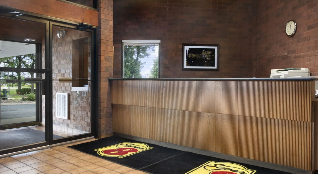 Super 8 Beachwood Cleveland Area, Reserva ahora Hotel Orange Ohio