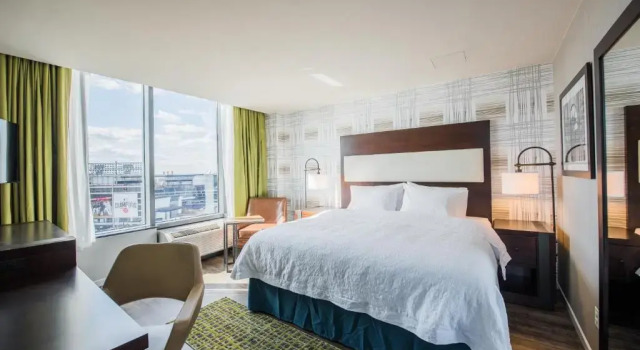 Двухместный номер с видом на стадион Standard Hampton Inn & Suites Washington, D.C. - Navy Yard