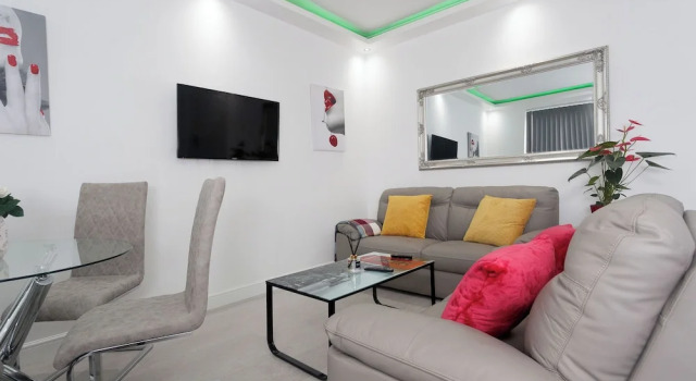 Апартаменты Burton House
