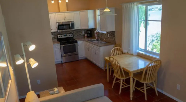 Люкс Sandy Beach Suites