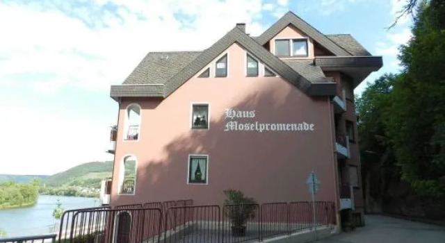 Ferienwohnung Lastro