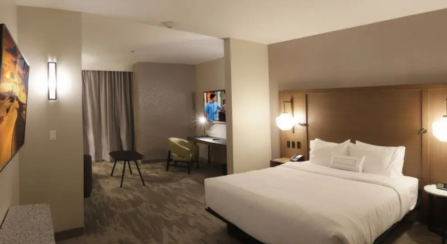 Двухместный люкс Fairfield Inn & Suites by Marriott Mexicali