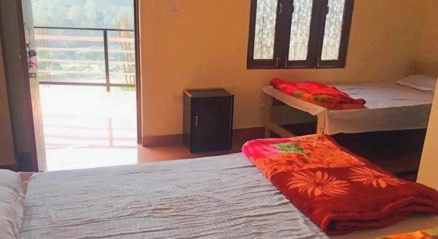 Hotel Amba Niwas Home Stay Uttarkashi, Забронировать Отель Отели штата Уттаракханд с завтраком, Завтраки