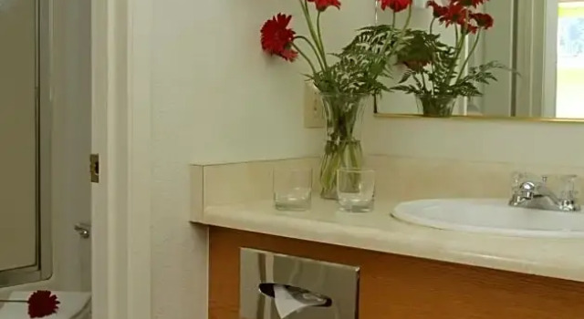 Номер Standard Redwood Suites