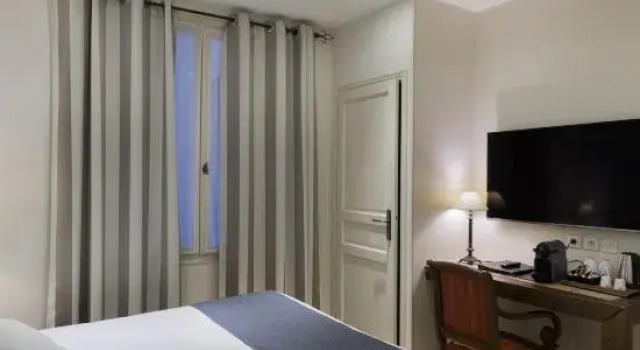 Номер Comfort Hotel Mogador