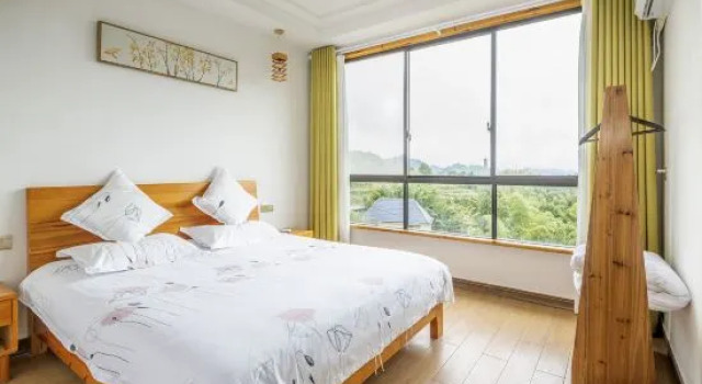Семейный люкс Yunzhong Qiushe Hostel