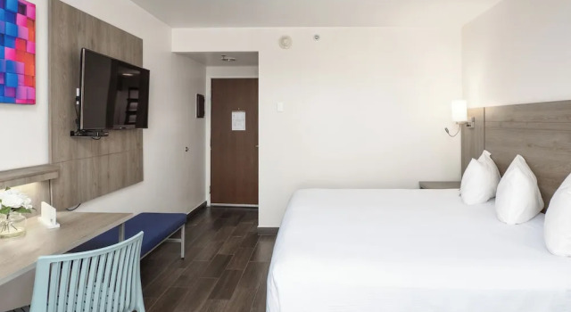 Номер Superior Hotel Mesaluna Near American Consulate