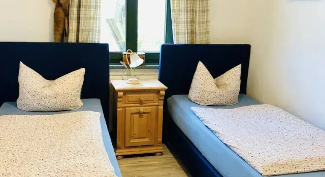 Коттедж Comfort с 5 комнатами Grosses Landhaus mit Swimmingpool in Dargun