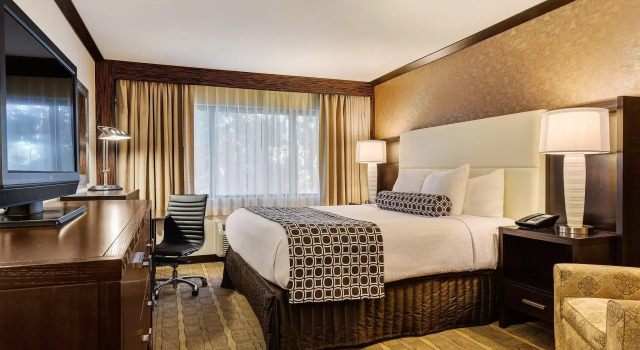 Двухместный номер Executive Crowne Plaza Hotel Foster City-San Mateo by IHG