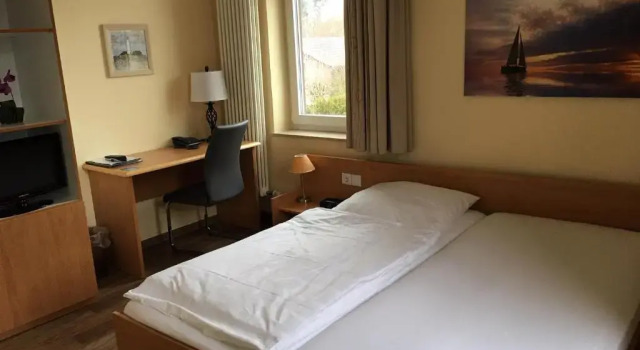 Двухместный номер Standard Hotel Kieler Förde & Free Parking