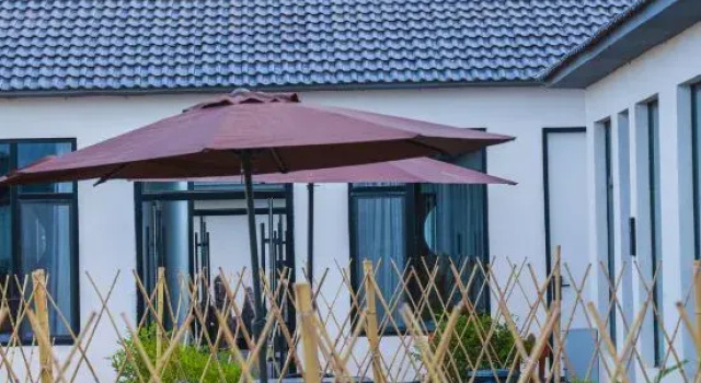 Wai Yuan Ming Jia She Hotel, Varaa Hotelli Hotellit Chengde pysäköinnillä, Pysäköinti