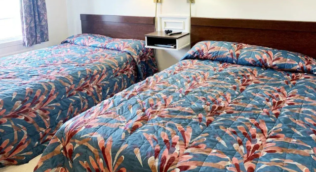 Четырёхместный номер Standard Four Keys Inn