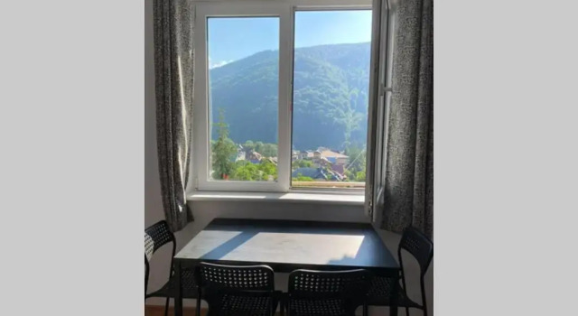 Апартаменты Extremely Quiet and Relaxing Apartment at the 4th Floor - No Elevator