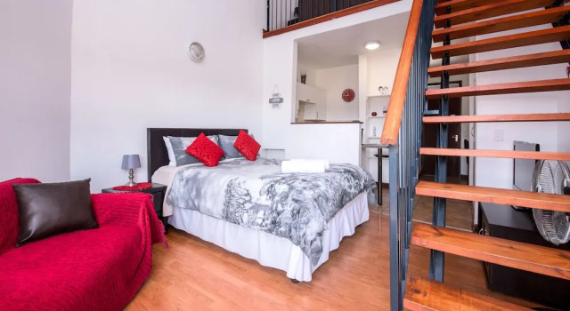 Номер Standard JoziStay @ Savannah Apartments
