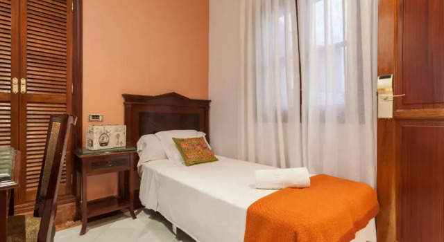 Одноместный номер Economy Hotel Baco