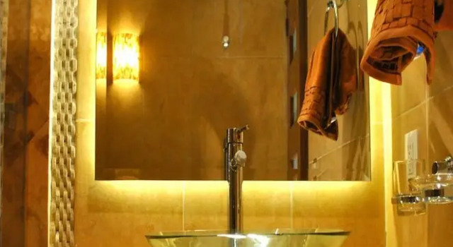 Люкс Comfort Business Suites SG