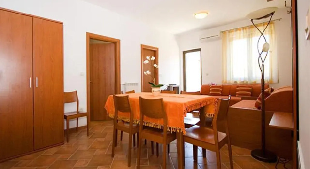 Апартаменты с 3 комнатами Apartments Maller