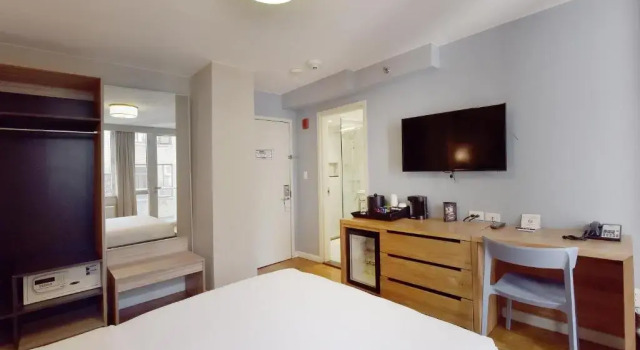 Двухместная студия с балконом Hotel 32 32