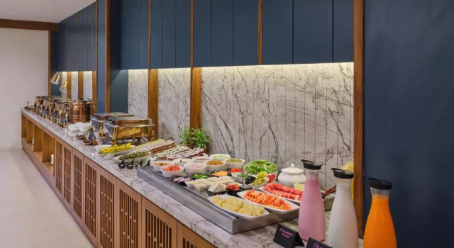 Regenta Place Ahmedabad, Rezerwuj Hotel Hotele w Gujarat ze śniadaniem, Śniadanie