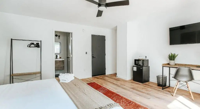 Standard huone Grey Pine Lodge
