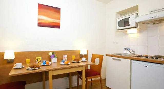 Студия Séjours & Affaires Rennes Villa Camilla