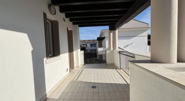 Апартаменты Modern Apartment in a Residence With Pool