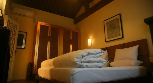 China Lounge Courtyard Boutique Hotel