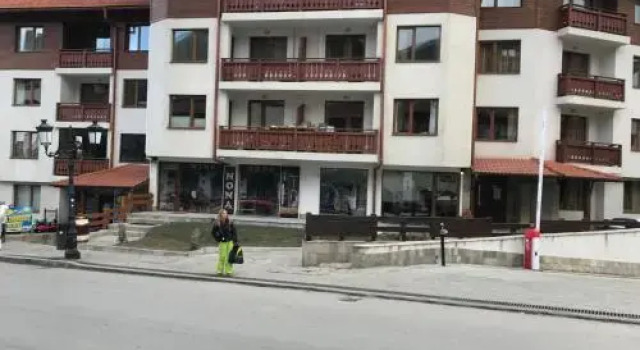 Todorini Kuli Apartments, Prenota Appartamento Hotel economici a Bansko