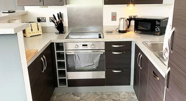 Апартаменты Premium Continental Apartments at Wallis Square with Parking, WiFi & Netflix