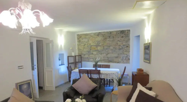 Casa Vacanze il Carrugio, Book Hotel Chiusanico Ligurien