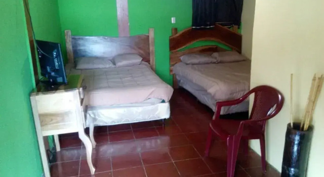 Hostal Vivero Las Flores, Забронировать Хостел Апанека Ruta de las Flores