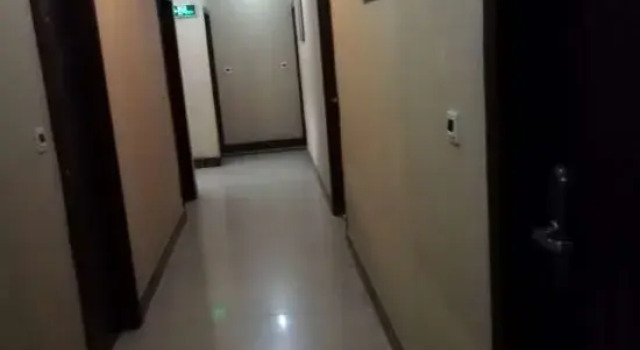 Wuxue Wenmin Business Hotel, Varaa Hotelli Wuxue Hubei