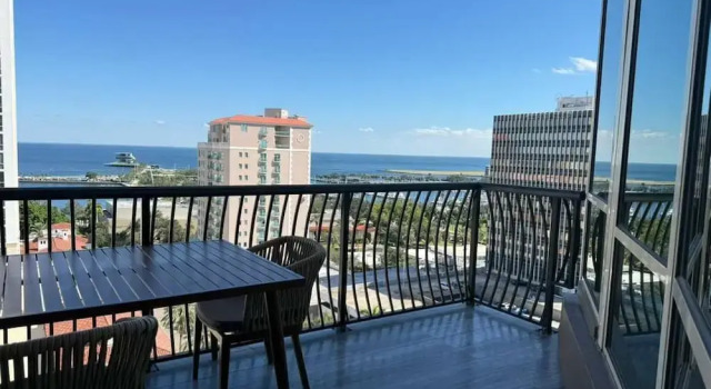 Номер Standard Galaxy Hotel Downtown