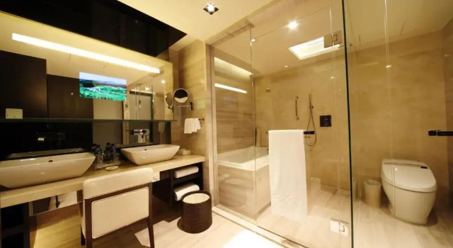 Двухместный номер West Wing Deluxe Furama Hotel Dalian