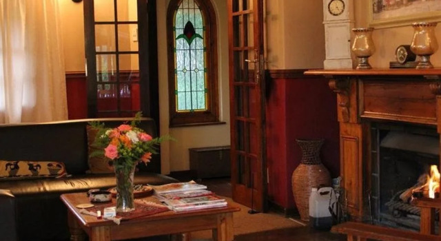 Hawklee Country House