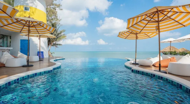 Sea of Love Suite Cafe Pattaya, Забронировать Отель Бангсаре провинция Чонбури, рядом с Аквапарк Cartoon Network Amazone
