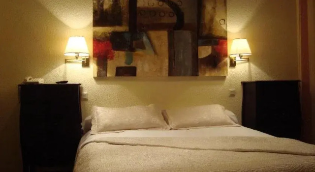 Hotel San Antonio, Забронировать Отель Авила 