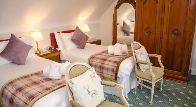 Четырёхместный номер Superior Ravenscourt Guest House
