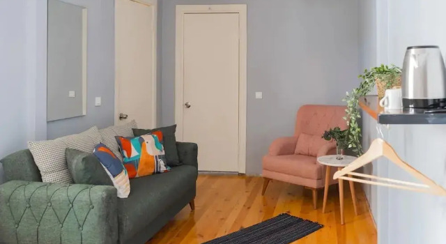 Garden Floor Flat in The Galata, Забронировать Гостевой дом Гостевые дома Стамбула, рядом с Улица Невизаде, Гостевой дом