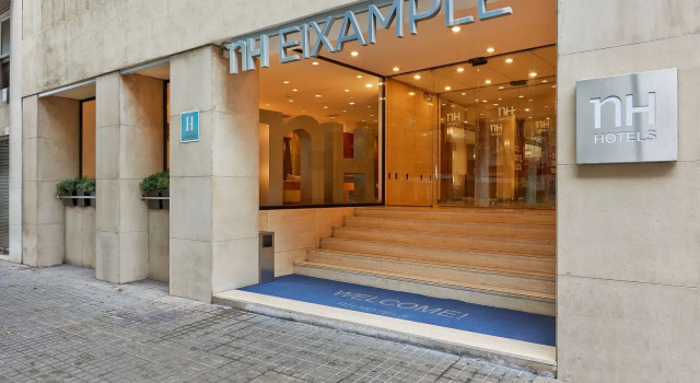 NH Barcelona Eixample, Забронировать Отель Отели Барселоны с парковкой, рядом с Оспиталь Клиник, Парковка