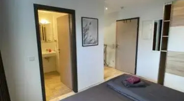 City-Apparte ONE Zentrales & komfortables Wohnen in Gronau, Забронировать Отель Отели Гронау с парковкой, Парковка