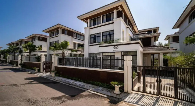 Вилла IDC White House Ha Long FLC Golf & Resort