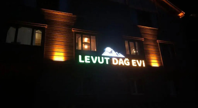 Вилла с 2 комнатами Levut Dağ Evi