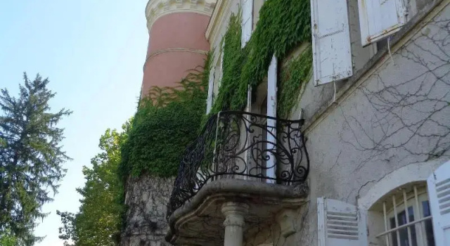Château de Saint-Genix, Забронировать Отель «постель и завтрак» Отели Isère с завтраком, Завтраки