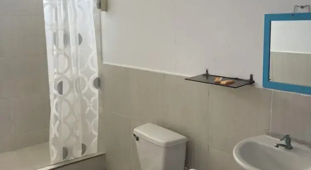 Кровать в общем номере с красивым видом из окна Sueños de Chicama