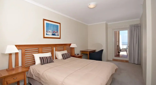 Breakwater Apartment, Unit 104/2 Messines Street