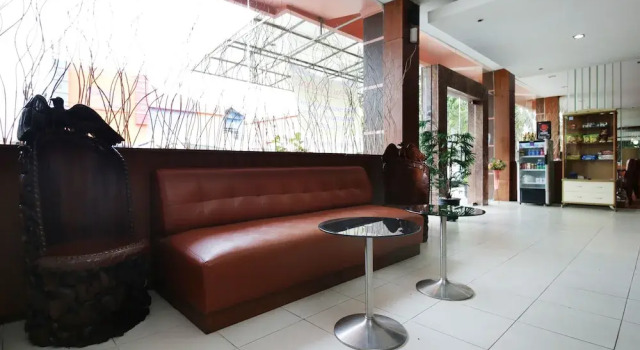 Airy Korumba Malik Raya 22V Kendari, Book Hotel Hotels in Sulawesi with Parking, Parking