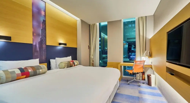 Номер Standard с видом на город Aloft by Marriott Seoul Gangnam