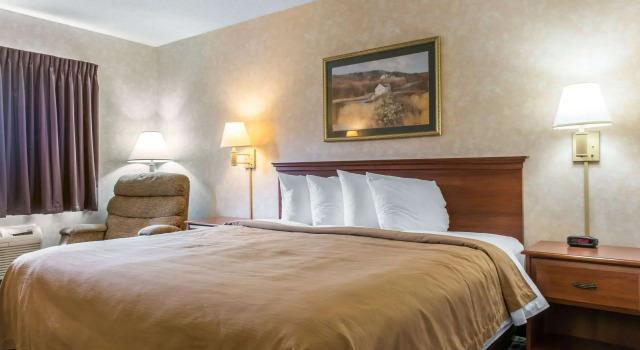 Двухместный номер Standard Quality Inn & Suites Titusville
