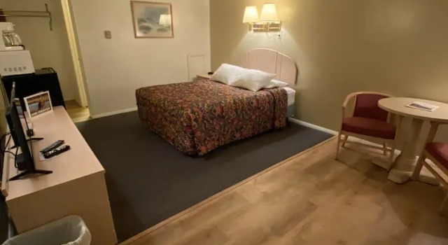 Номер Economy Birchwood inn